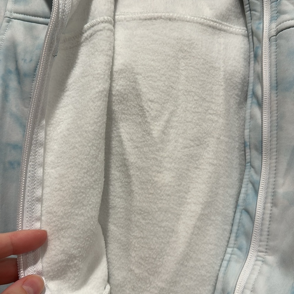 Reebok jacket - Picture 5 of 5